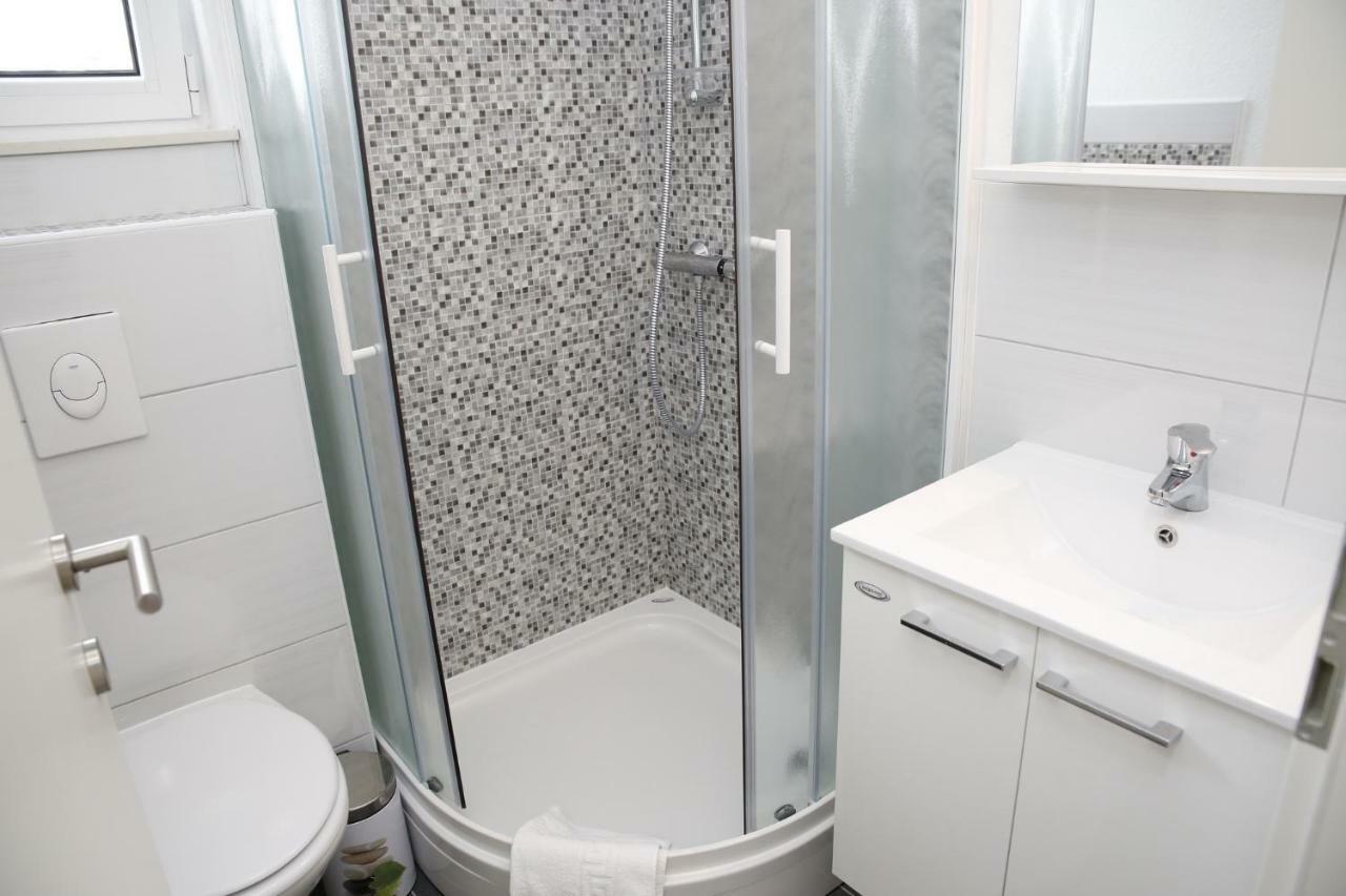 Apartments Gabrijel Vodice Room photo